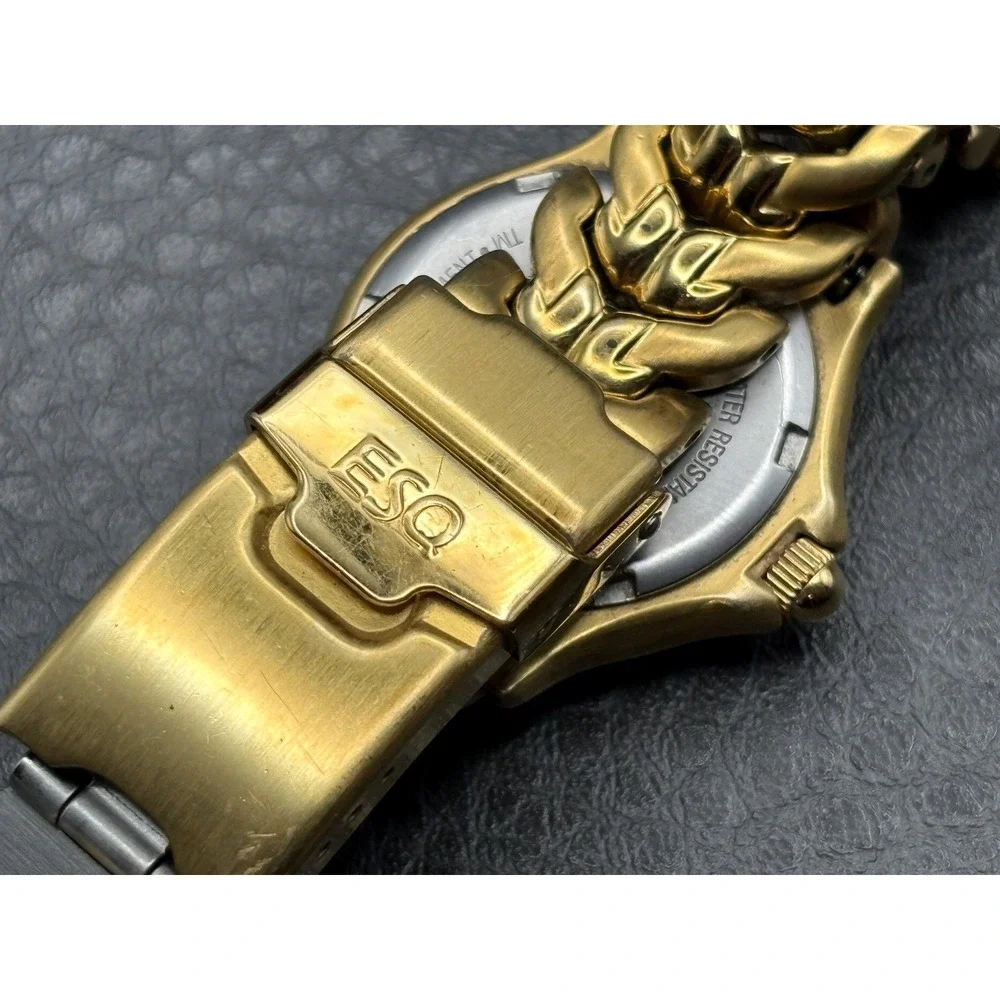 ESQ Esquire Swiss Gold Tone Diver Watch 200M Professional 7
